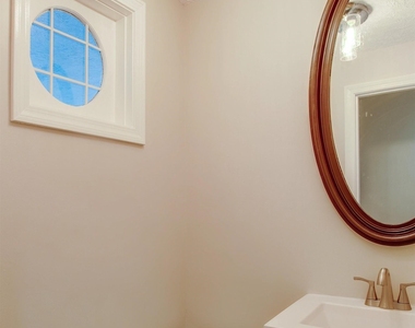 27 Buttonwood - Photo Thumbnail 15