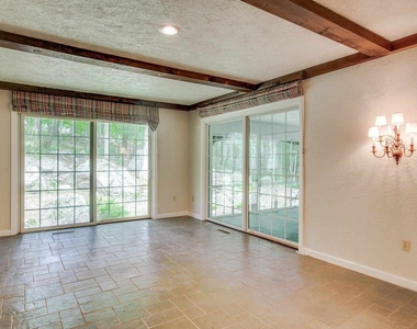 27 Buttonwood - Photo Thumbnail 11