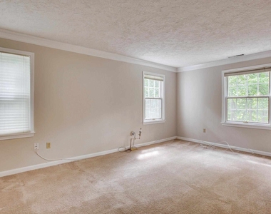 27 Buttonwood - Photo Thumbnail 19