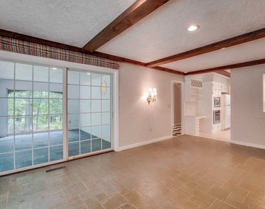 27 Buttonwood - Photo Thumbnail 13