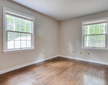 27 Buttonwood - Photo Thumbnail 23