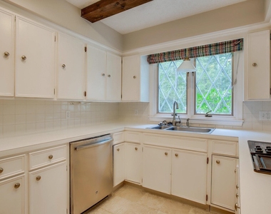 27 Buttonwood - Photo Thumbnail 6