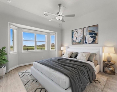724 Lake Lacosta Drive - Photo Thumbnail 15