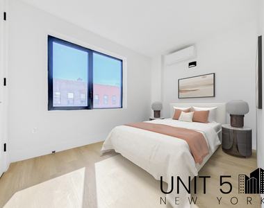 1312 Lincoln Place - Photo Thumbnail 4