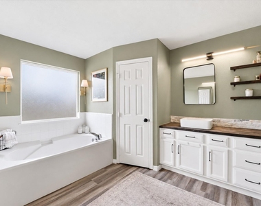 6215 Lake Chase Court - Photo Thumbnail 16
