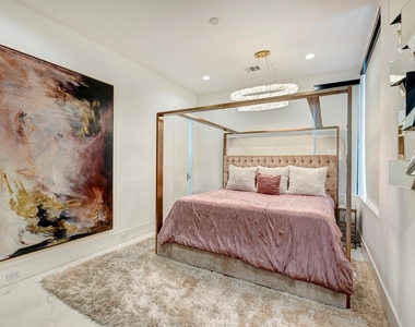 4028 Chatham Lane - Photo Thumbnail 7