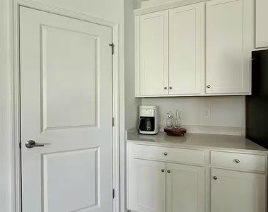 9291 Aqua Overlook Court - Photo Thumbnail 16