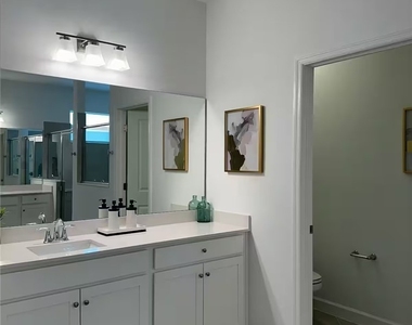 9291 Aqua Overlook Court - Photo Thumbnail 5
