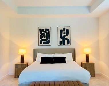 9291 Aqua Overlook Court - Photo Thumbnail 12