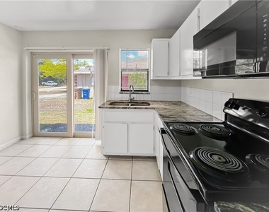 2704 Owen Avenue - Photo Thumbnail 12