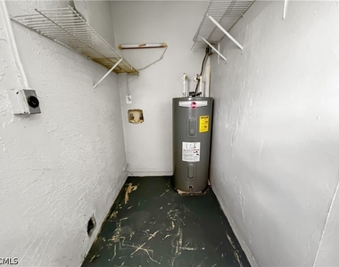 2704 Owen Avenue - Photo Thumbnail 28