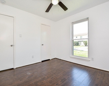 7203 Santa Rita Drive - Photo Thumbnail 21