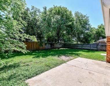 7203 Santa Rita Drive - Photo Thumbnail 31
