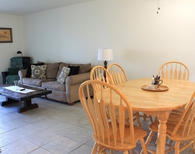 16361 Dublin Circle - Photo Thumbnail 3