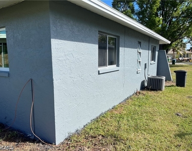 1312 Se 24th Avenue - Photo Thumbnail 1