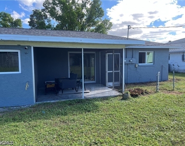 1312 Se 24th Avenue - Photo Thumbnail 2
