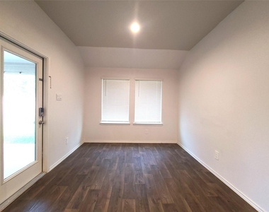 40563 Birch Shadow Court - Photo Thumbnail 4