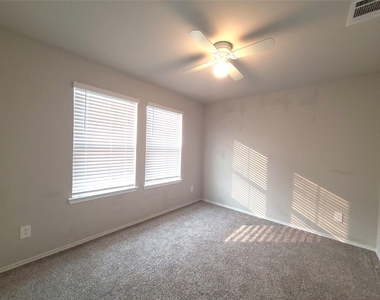 40563 Birch Shadow Court - Photo Thumbnail 5