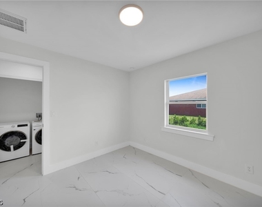 749 Alabama Road S - Photo Thumbnail 9