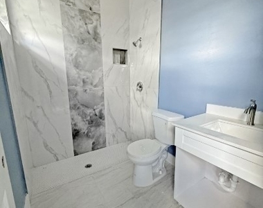 2103 French Street - Photo Thumbnail 6