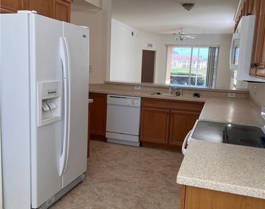 8470 Kingbird Loop - Photo Thumbnail 7