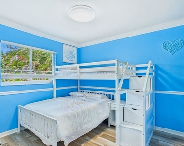 204 Se 18th Street - Photo Thumbnail 12