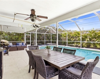 204 Se 18th Street - Photo Thumbnail 6