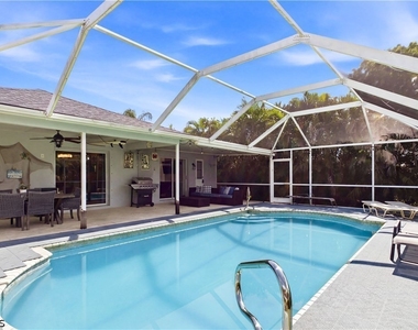 204 Se 18th Street - Photo Thumbnail 26
