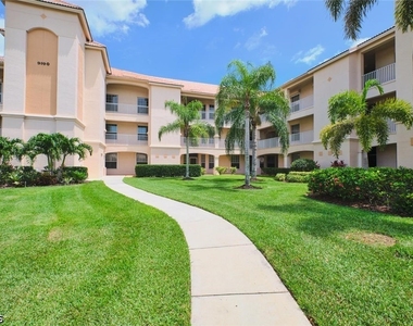 9190 Southmont Cove - Photo Thumbnail 9