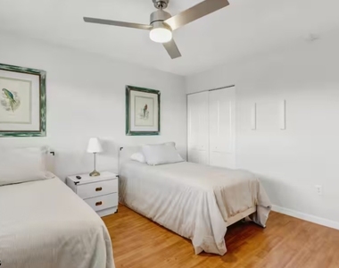 170 Turtle Lake Court - Photo Thumbnail 20