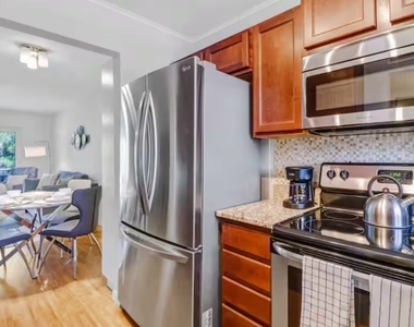 170 Turtle Lake Court - Photo Thumbnail 12