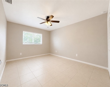 1107 Se 46th Lane - Photo Thumbnail 6