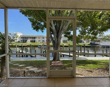 1107 Se 46th Lane - Photo Thumbnail 9