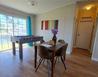 4807 Flamingo Drive - Photo Thumbnail 5