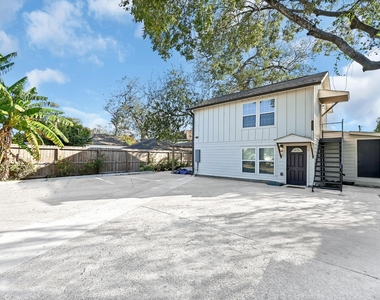 311 Clifton Street - Photo Thumbnail 1