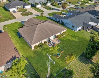 4623 Sw 7th Place - Photo Thumbnail 17