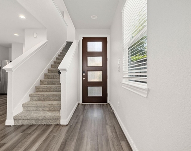 9914 Brickhouse Drive - Photo Thumbnail 8