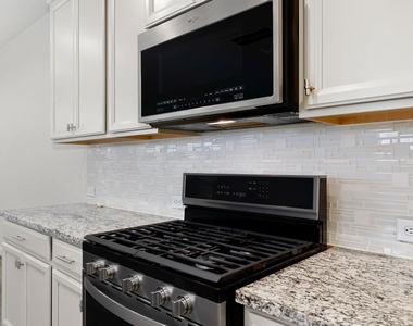 9914 Brickhouse Drive - Photo Thumbnail 17