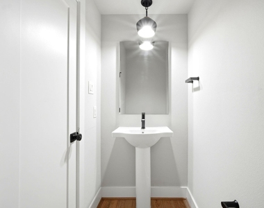 5814 Cebra Street - Photo Thumbnail 13