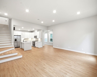 5814 Cebra Street - Photo Thumbnail 6