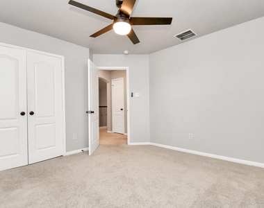 14811 Diane Manor Lane - Photo Thumbnail 38
