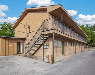 1217 Heights Boulevard - Photo Thumbnail 15