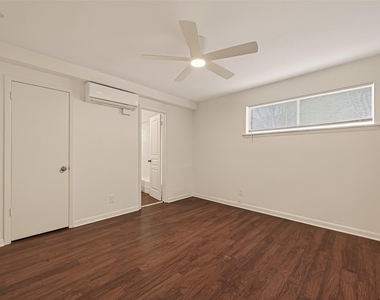 1217 Heights Boulevard - Photo Thumbnail 9