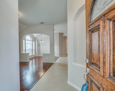 10914 Tattershall Lane - Photo Thumbnail 1