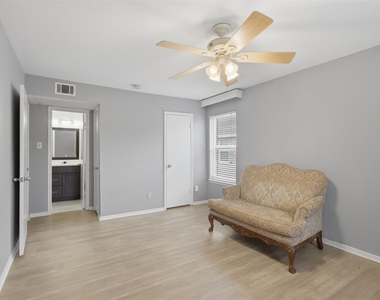 811 Threadneedle Street - Photo Thumbnail 12