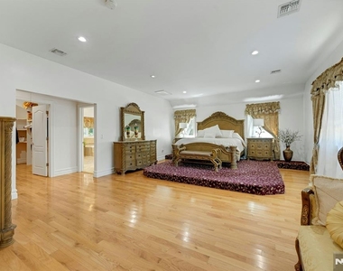 252 Mabel - Photo Thumbnail 28