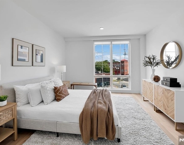 35 Jefferson - Photo Thumbnail 12