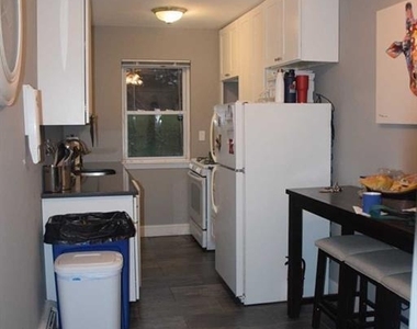 65 Regency - Photo Thumbnail 11
