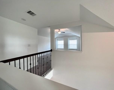 4826 Albany Ridge Lane - Photo Thumbnail 24