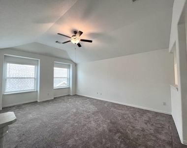 4826 Albany Ridge Lane - Photo Thumbnail 22